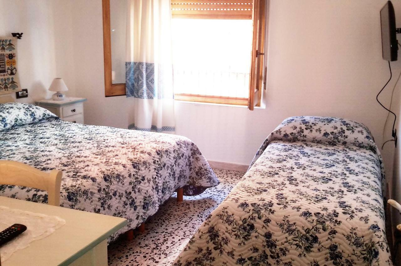 B&B Aria Ona Villagrande Strisaili 外观 照片
